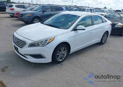 2017 Hyundai Sonata z USA, uszkodzony, nr VIN 5NPE24AF6HH485849